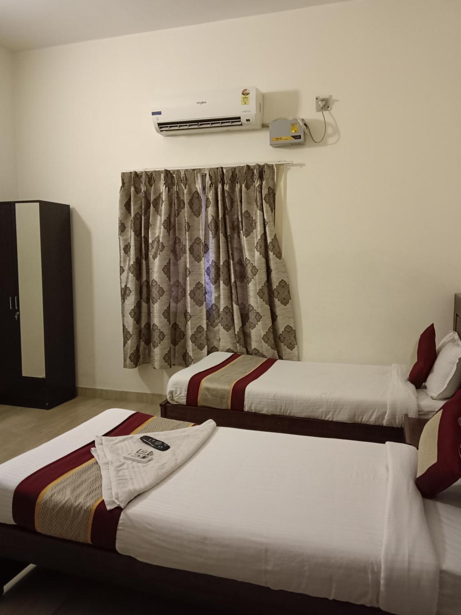 Iris Comfort Inn Chennai Eksteriør billede