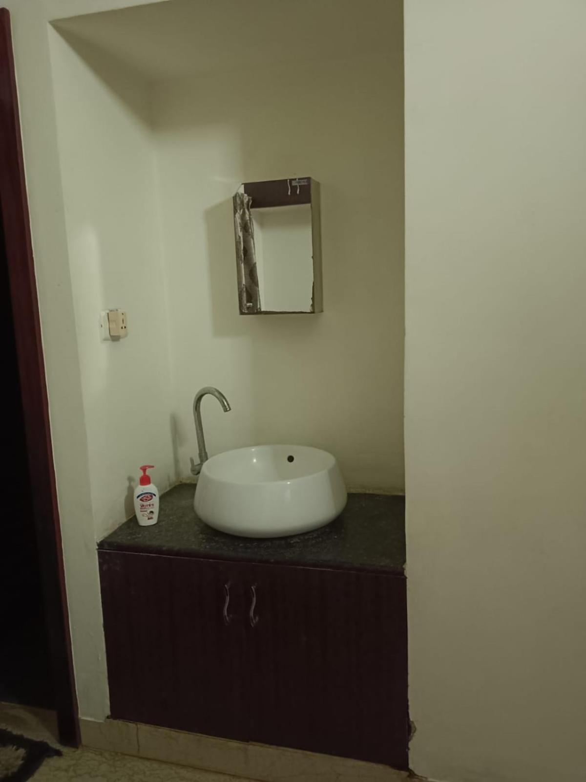 Iris Comfort Inn Chennai Eksteriør billede