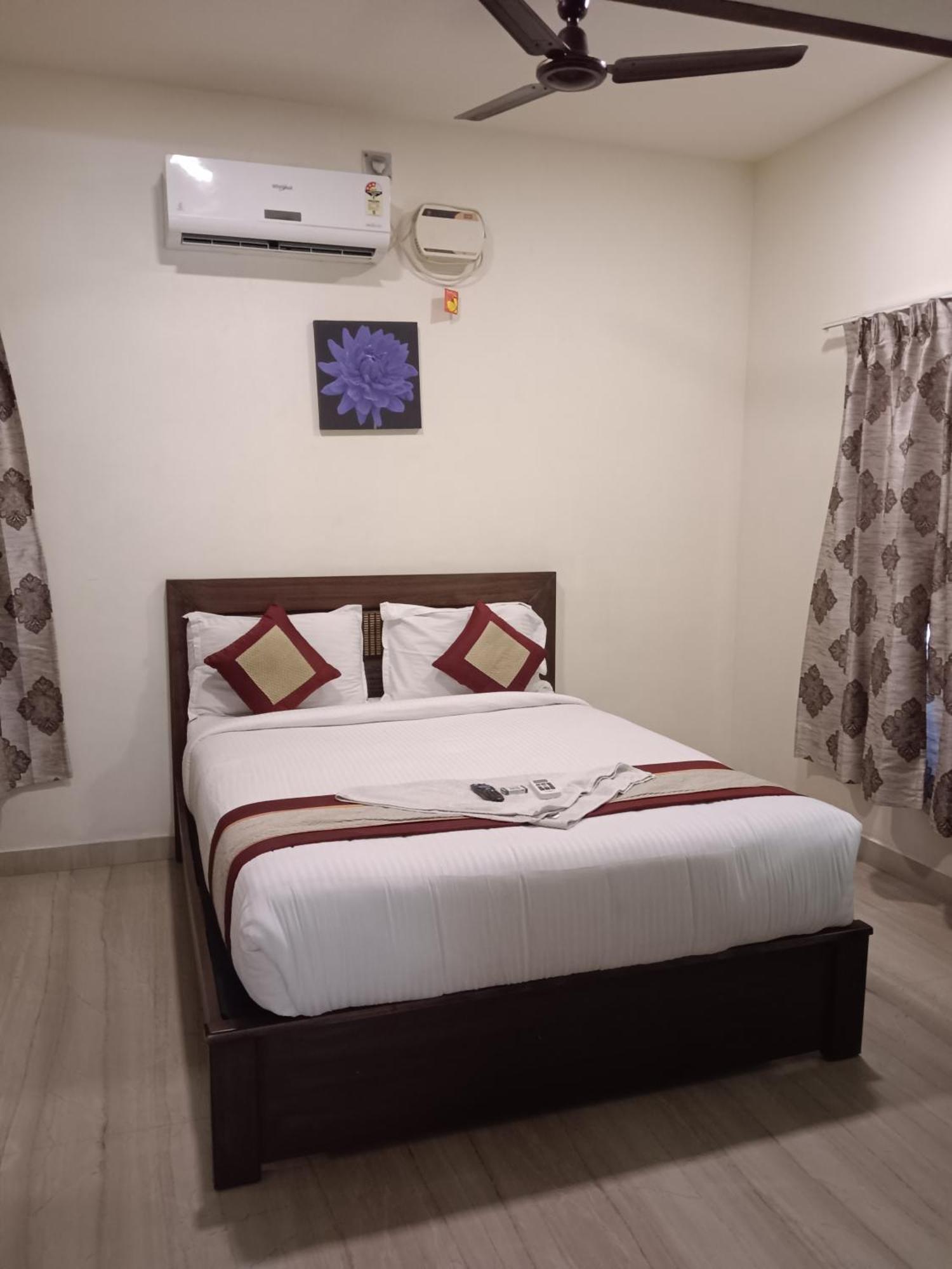 Iris Comfort Inn Chennai Eksteriør billede