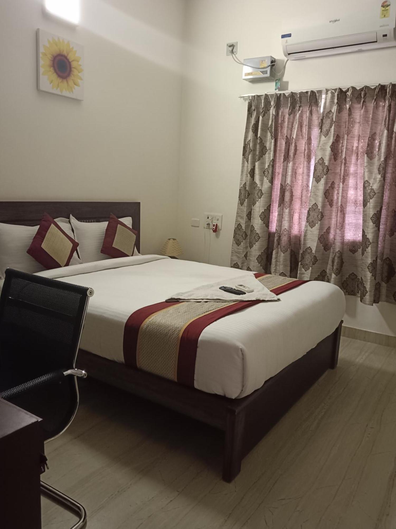 Iris Comfort Inn Chennai Eksteriør billede