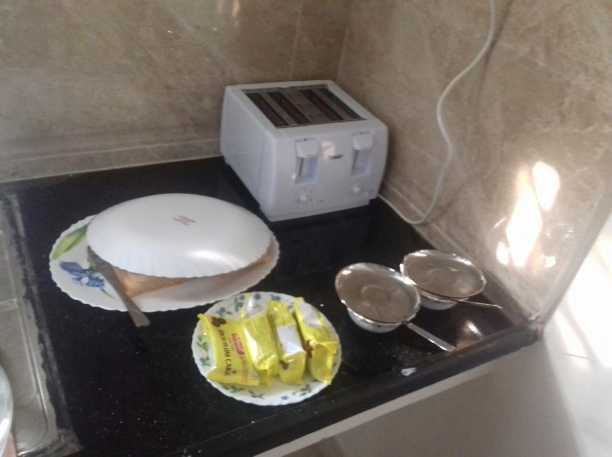 Iris Comfort Inn Chennai Eksteriør billede